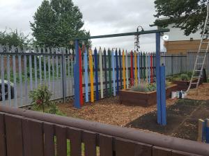 Finished pencil fence
